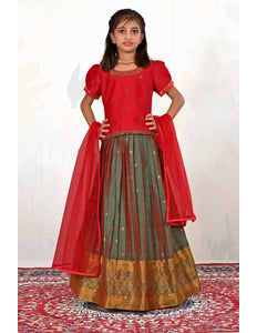 Kids Beaded-Hem Lehenga Choli Girls Zari-Border Skirt Set